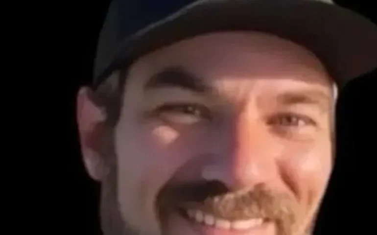 Justiça decreta prisão preventiva de suspeito de arremessar músico do 2º andar