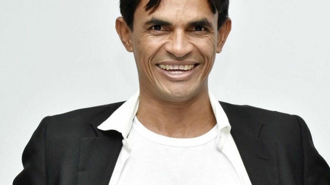 Pedreiro eleito prefeito em Messias tem missão de reconstruir município