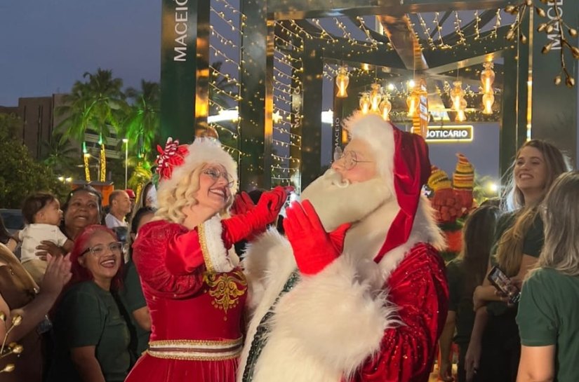 Em Alagoas, O Boticário leva atração natalina para a orla urbana de Maceió e Centro Histórico de Penedo