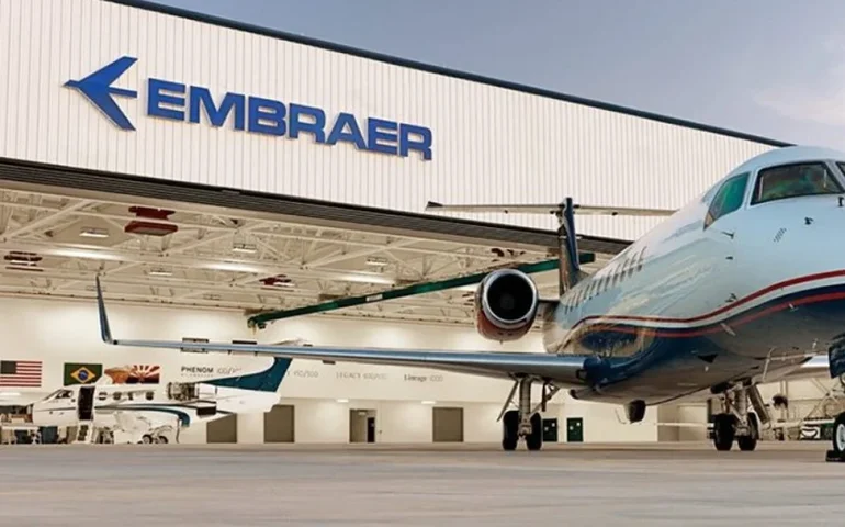 Líderes em aviação executiva nos EUA se fundem e miram aviões da Embraer para modernizar frota