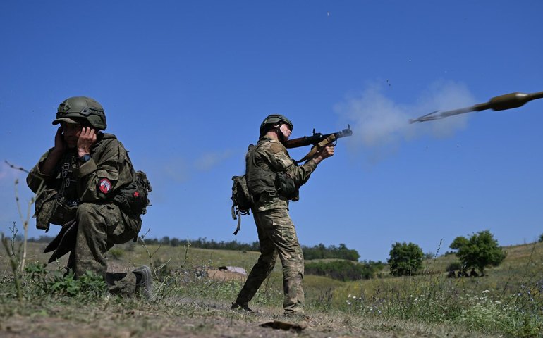 Rússia diz ter atingido depósitos e áreas de montagem de drones ucranianos