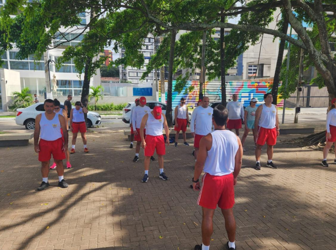 Bombeiros promove semanalmente projeto para estímulo à prática de exercícios físicos