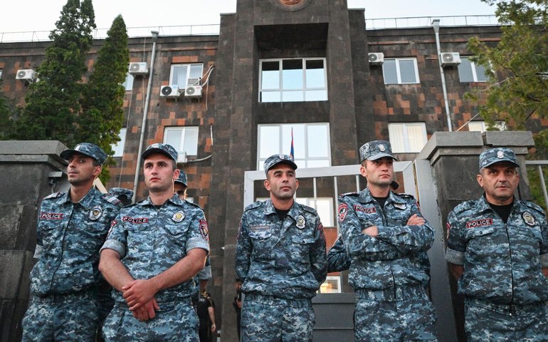 Justiça da Armênia decide por prisão de mais um arcebispo da Igreja Apostólica do país