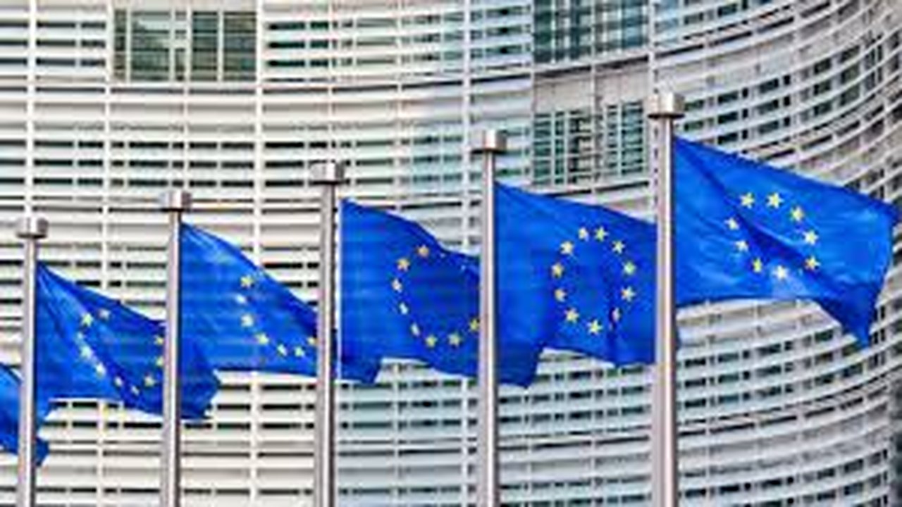 Vendas no varejo da Zona do euro caem 0,5% em julho ante junho