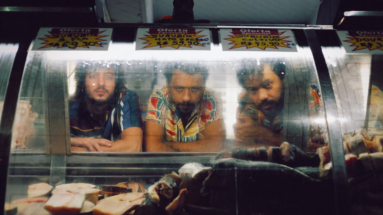 Surubim e os Pocomã lança 'Peixes dos Milagres', álbum que transforma o sertão do Rio São Francisco em música contemporânea