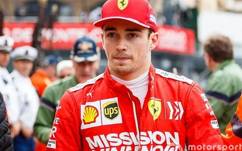 Leclerc lidera primeiro treino livre em Las Vegas; Bortoleto fica em 19º