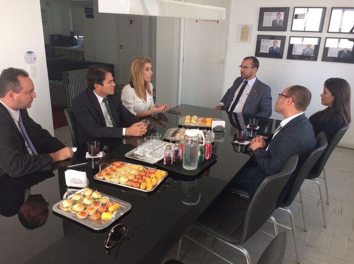 OAB/AL busca maior aproximação com Amatra e discute pleitos da advocacia