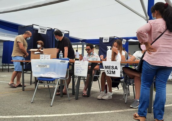 A descoberta de redes de 'bots' agita a reta final da campanha eleitoral para presidente no Chile