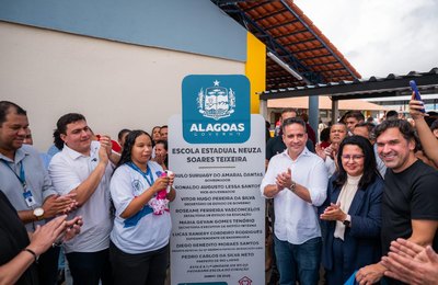 Governo de Alagoas inaugura nova sede da Escola Dr. José Maria de Melo no Benedito Bentes nesta quarta (11)