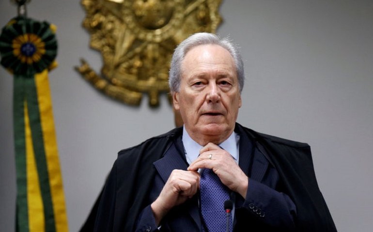 Lewandowski rejeita habeas corpus de presos por atos golpistas em Brasília