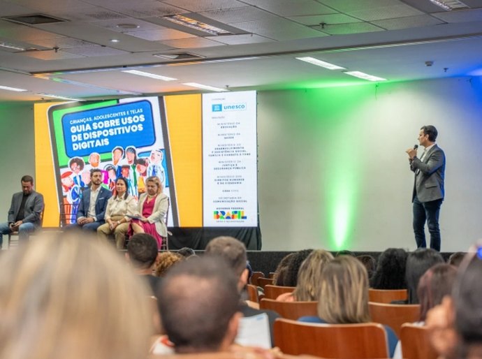 Marcelo Beltrão defende uso consciente do ambiente digital como aliado da educação