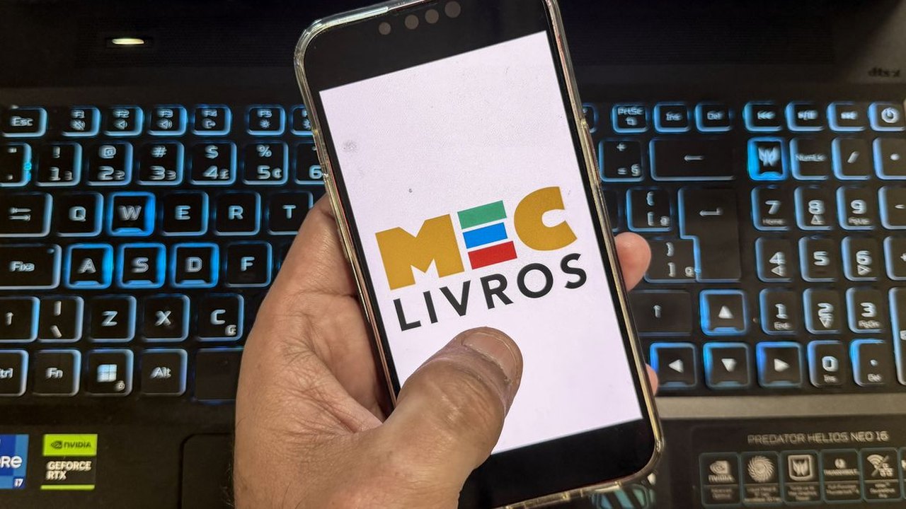 MEC Livros oferece mais 7,8 mil obras em inglês e espanhol