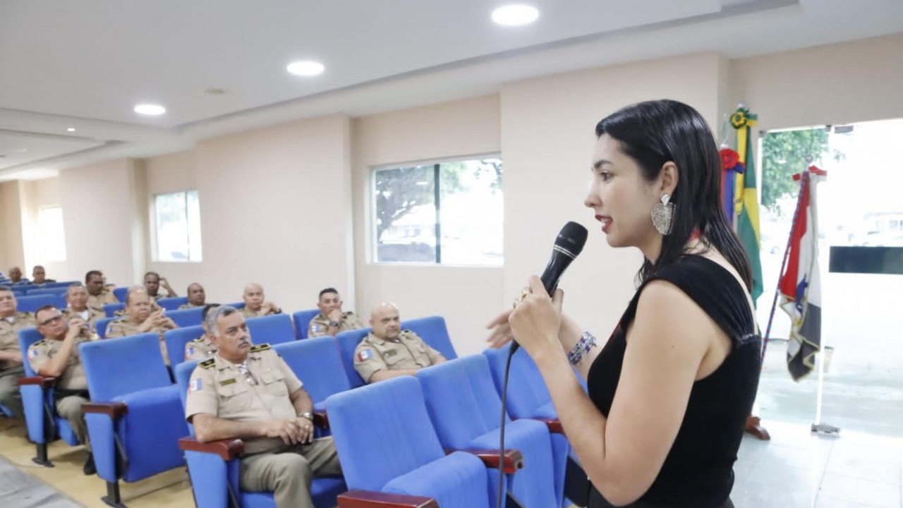 Chefia de Ensino da Segurança Pública capacita policiais militares na temática LGBTQIA+