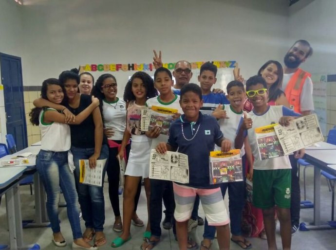 Ação prática da SMTT Maceió orienta crianças sobre cuidados no trânsito