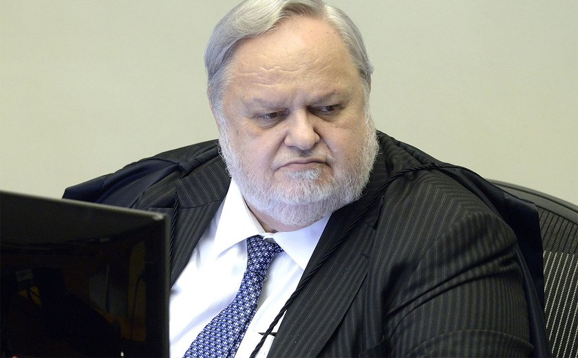 Felix Fischer nega habeas corpus a Lula solicitado por advogado de SP