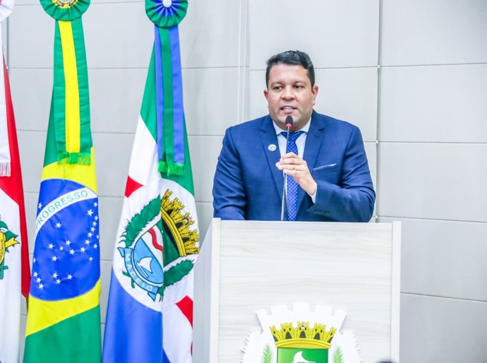 Na Câmara, Allan Pierre destaca importância do 5º BPM para o combate à violência no Benedito Bentes