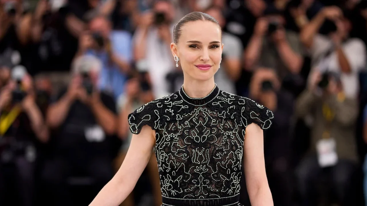 Natalie Portman está grávida de seu terceiro filho, o primeiro com Tanguy Destable