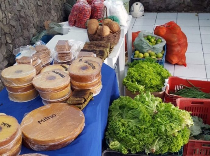 Agricultores familiares de Água Branca realizam primeira venda do PAA