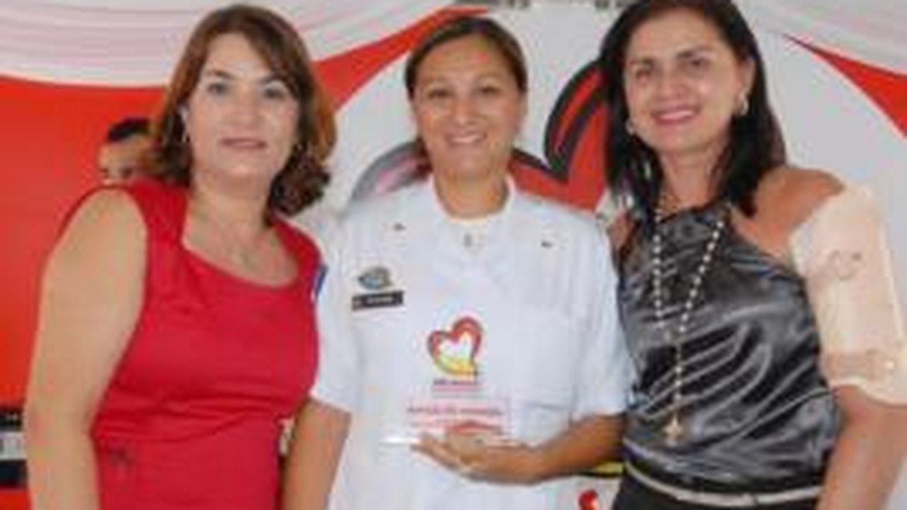 Troféu Amigo do Hemoal é entregue a doadores de sangue e instituições parceiras
