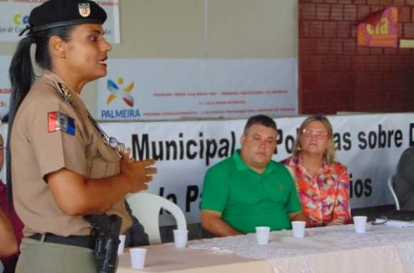 Tenente-coronel Fátima Basílio, pioneira no comando de Batalhão em Alagoas