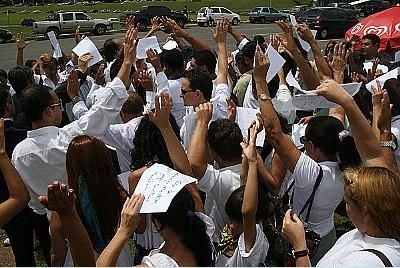 Evangélicos ficam surpresos com a medida
