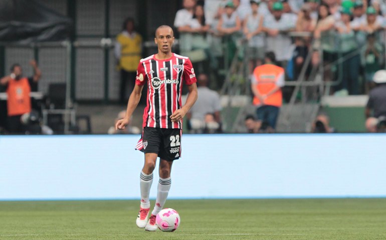 Miranda anuncia a saída do São Paulo: ‘Orgulho imenso dos mais de 300 jogos’