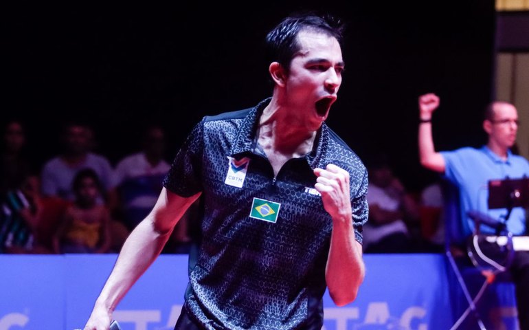 Em Omã, Calderano vira e vence 3º torneio WTT Contender na temporada