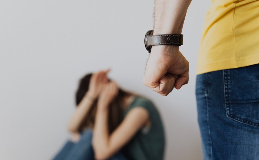 Homem é preso por descumprir medida protetiva em Coité do Noia