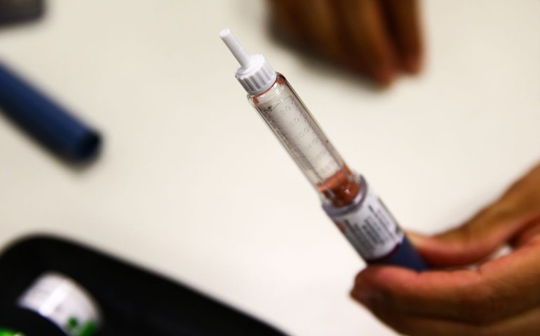 Governo amplia orçamento para aquisição de insulina em 2025