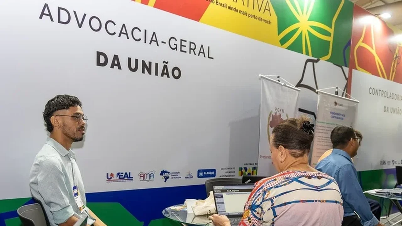 AGU orienta gestores durante Caravana Federativa em Alagoas