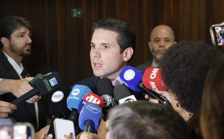 Motta inclui na pauta de votações de hoje proposta que acelera atendimento de especialidades no SUS