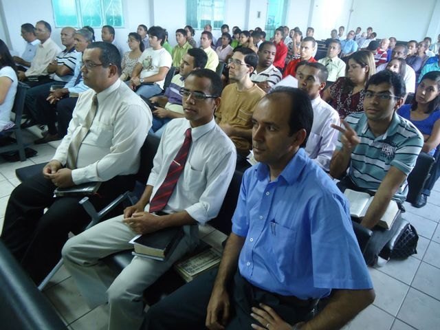 Reunião com coordenadores e equipes de Missões e Evangelismo