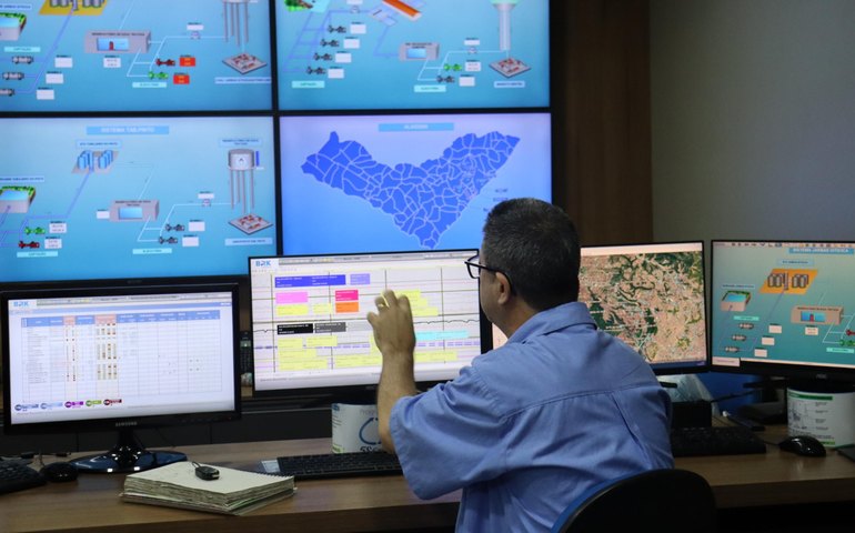 Casal usa tecnologia para monitoramento remoto de 53 reservatórios e 10 sistemas de abastecimento