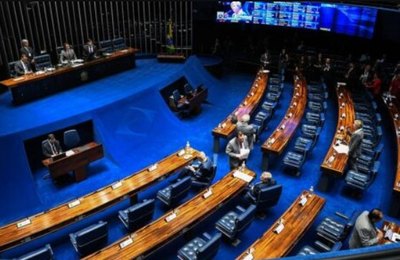 PEC que alivia contas dos municípios passa pela primeira sessão de discussão