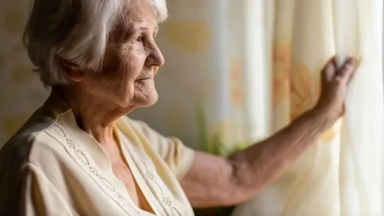 Suplemento simples de aminoácidos pode reduzir danos do Alzheimer, diz estudo
