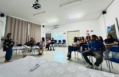 Prefeitura de Delmiro Gouveia realiza formação para pequenos empresários venderem ao poder público