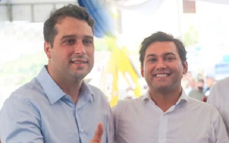 Prefeito Arthur Freitas reforça grupo de alianças políticas de Rodrigo Valença