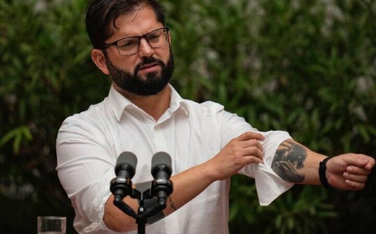 Incêndios no Chile deixam dezenas de mortos e 50 mil desalojados; governo decreta estado de catástrofe