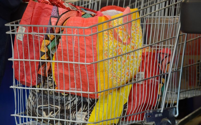 Antecipar as compras para às ceias de Natal e Ano Novo reduz gastos