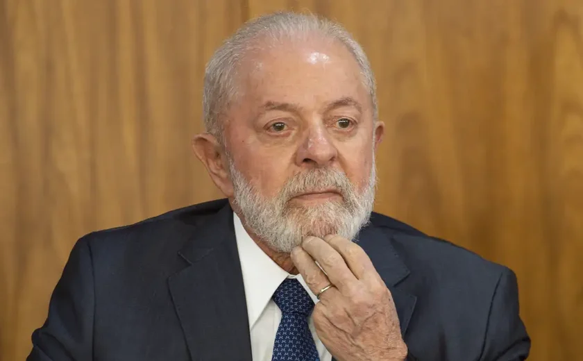 Lula diz para Haddad 'se preparar' para fazer 'boa negociação' com Leite sobre dívida do RS