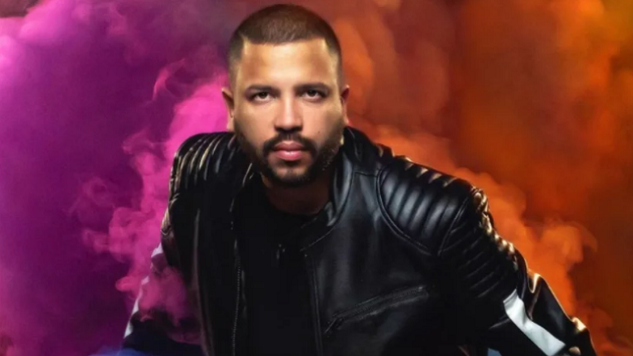Projota sobe novo álbum, “A Saída Está Dentro”