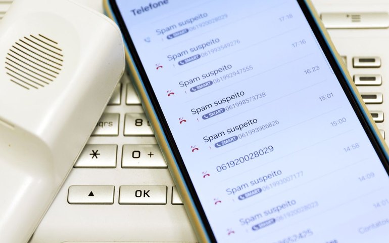 Febraban alerta para golpe do falso gerente por telefone
