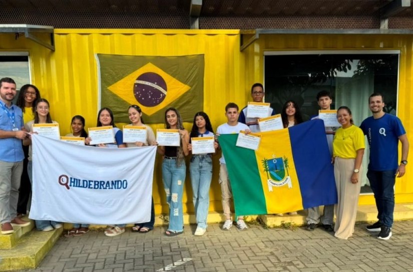 Escola de Campo Alegre fortalece educação tecnológica com participação de estudantes em curso