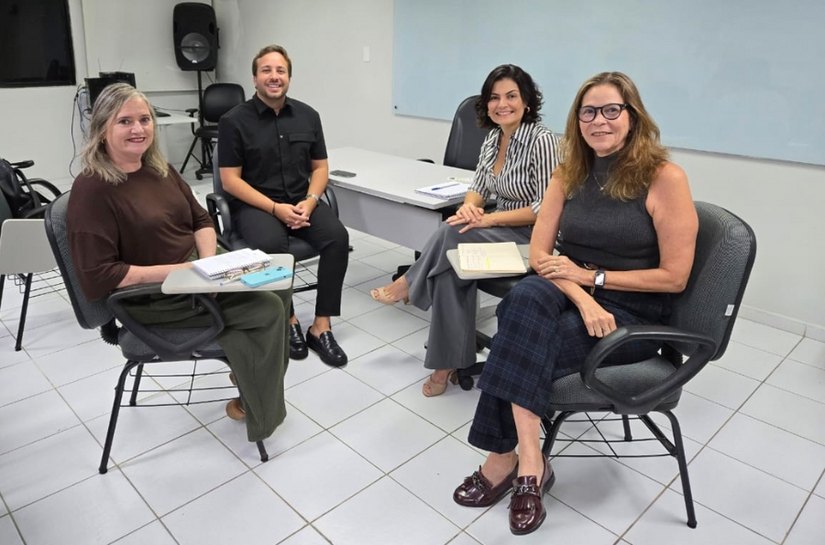 Esmal dialoga com Escola do Legislativo de Maceió sobre possível parceria