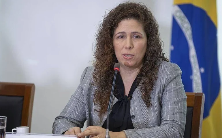 Reajuste de servidores é decisão política e fiscal a ser tomada internamente, diz ministra