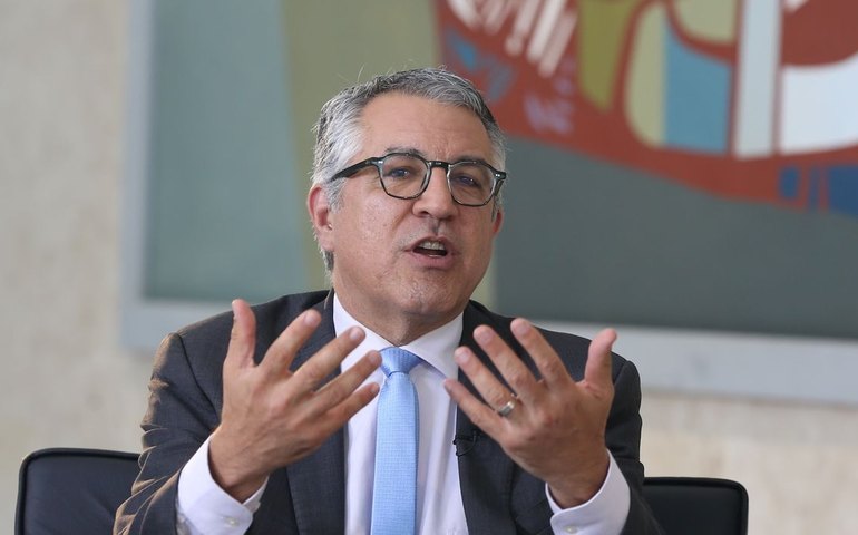 Padilha: 'Fortalecer o SUS continuará sendo a nossa grande causa'