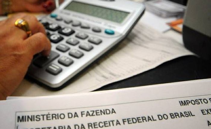 Governo vai corrigir tabela do Imposto de Renda pela inflação