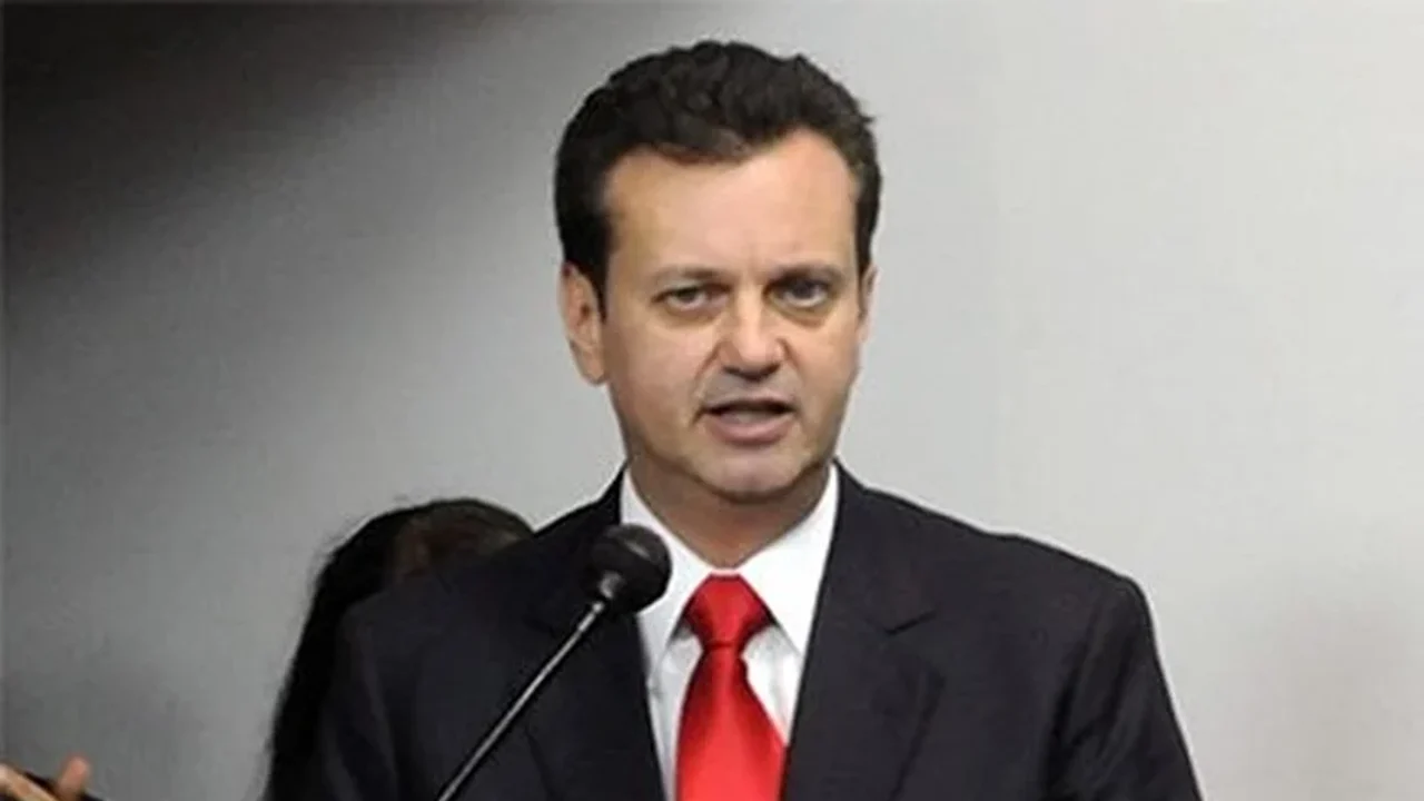 Assessor de Kassab é alvo de operação da PF por contratos de kits de robótica e pede demissão