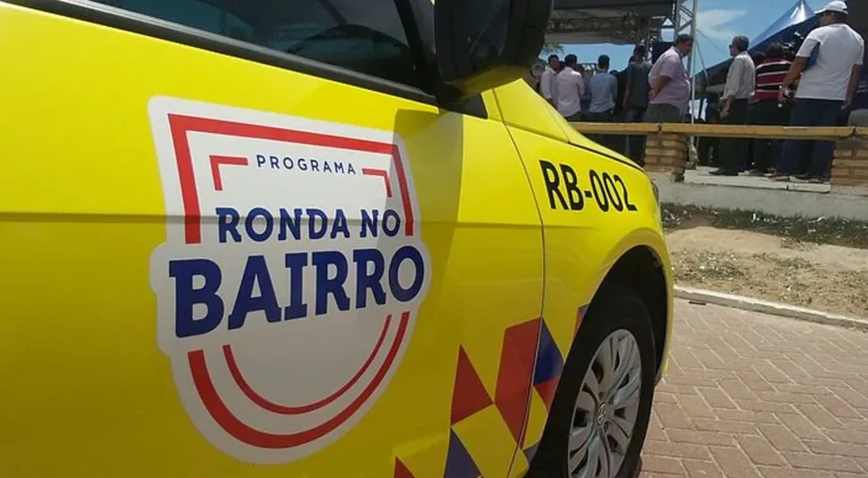 suspeito-de-furtos-e-preso-apos-tentar-fugir-pelo-00889886-87eb4a8b49b2018577af3d3fd42d8d99-7