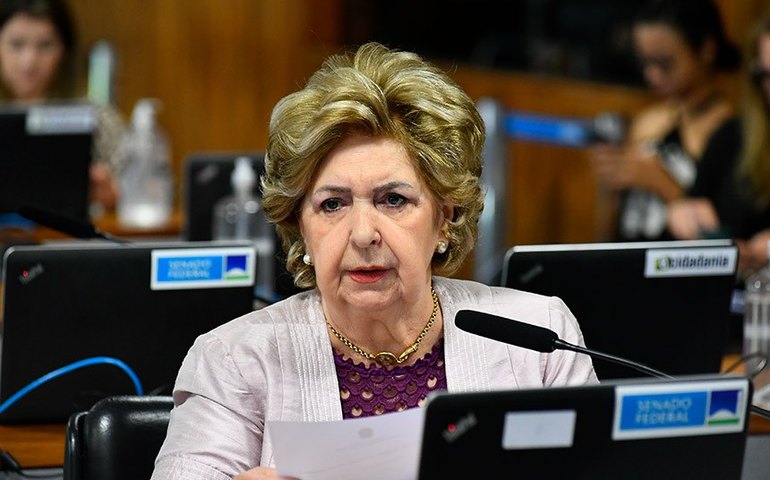 Licença remunerada para gestantes em pandemias avança